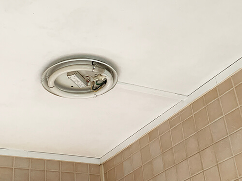 LED light fitting replacement