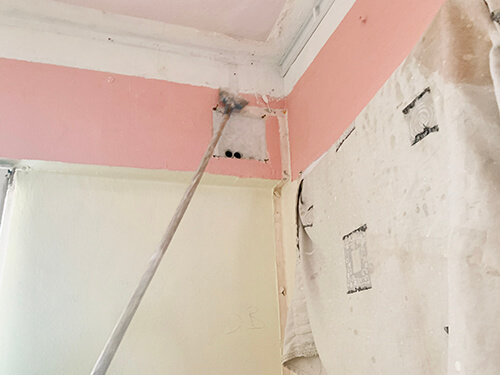 Wall work after dismantling existing casing