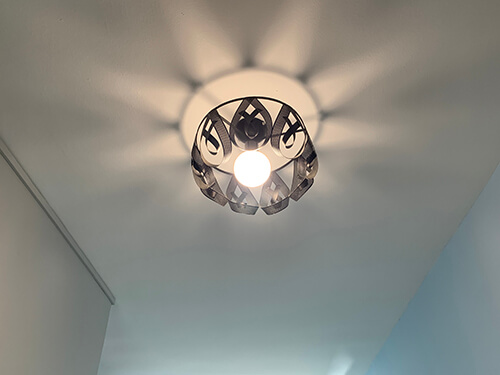 Easy maintenance lighting